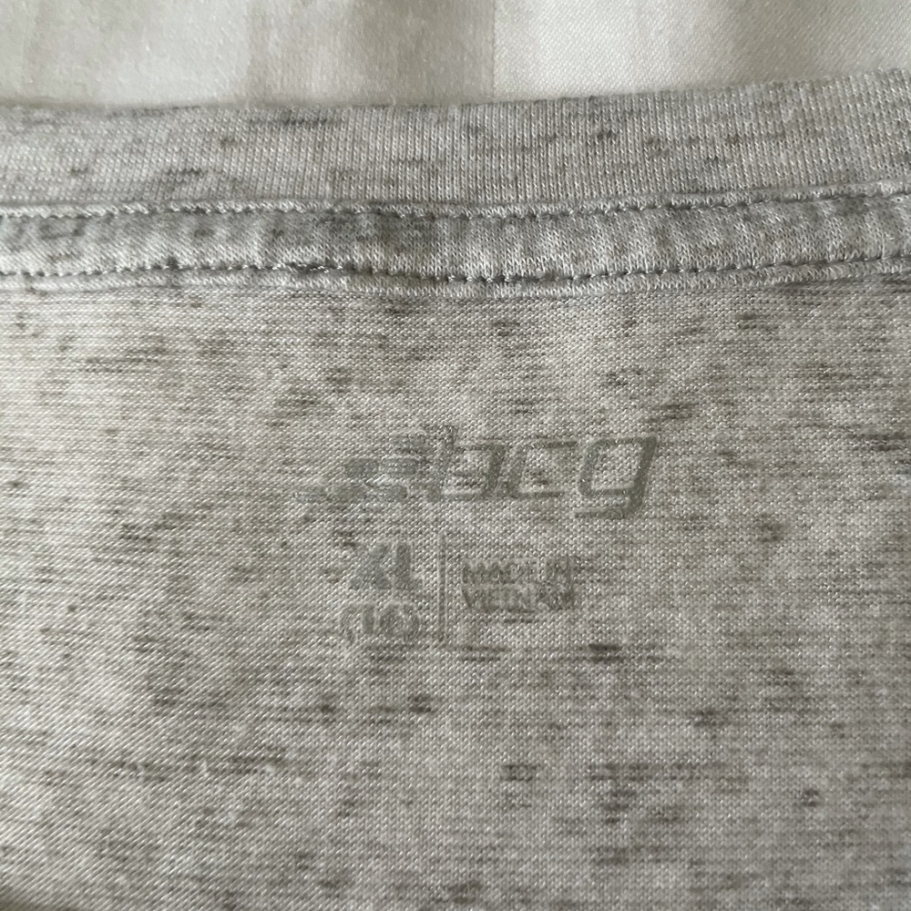 Shorts - Picture 2 of 6